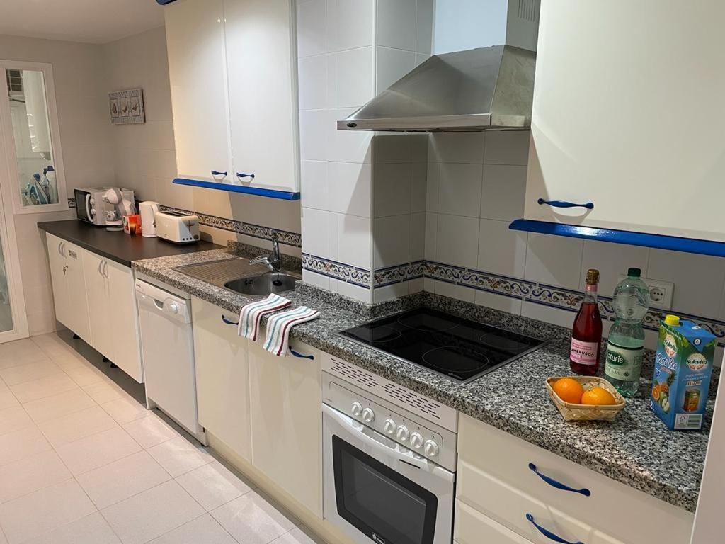 Beach Apartment In La Duquesa Marina Castillo de Sabinillas Εξωτερικό φωτογραφία